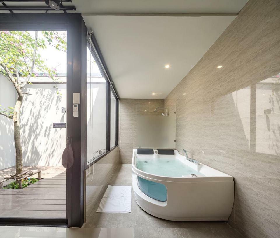 The Valen Resort Bangkok Bagian luar foto