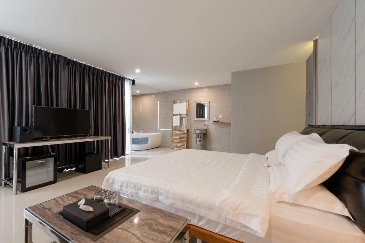 The Valen Resort Bangkok Bagian luar foto