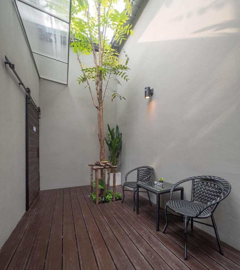 The Valen Resort Bangkok Bagian luar foto